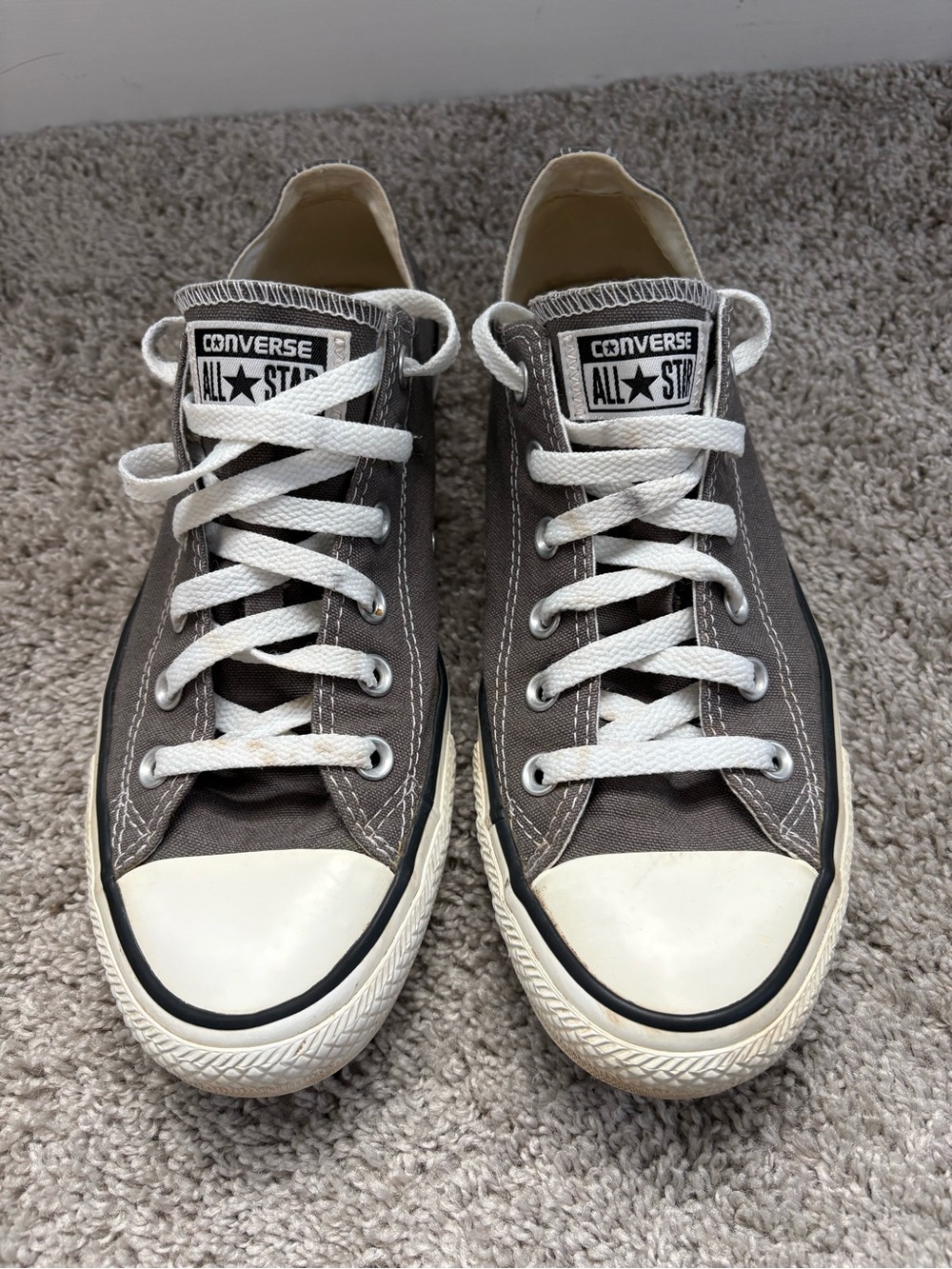 Classic Converse Chuck Taylor All Star low top sneakers